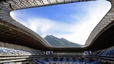 热火巴特勒加盟后战绩低迷，勇士巴特勒加盟却战绩飙升，热议持续，评论达43条